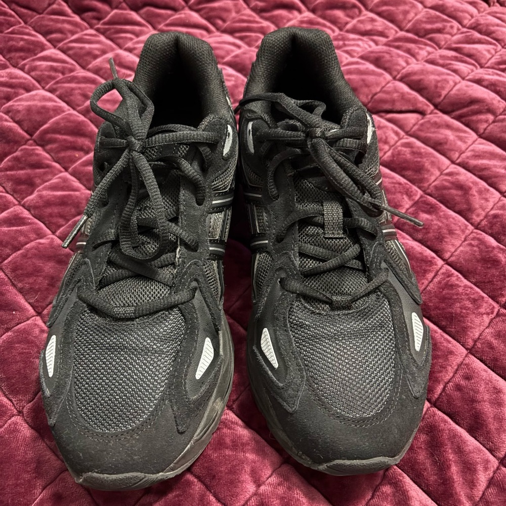 Black Asics Sneakers